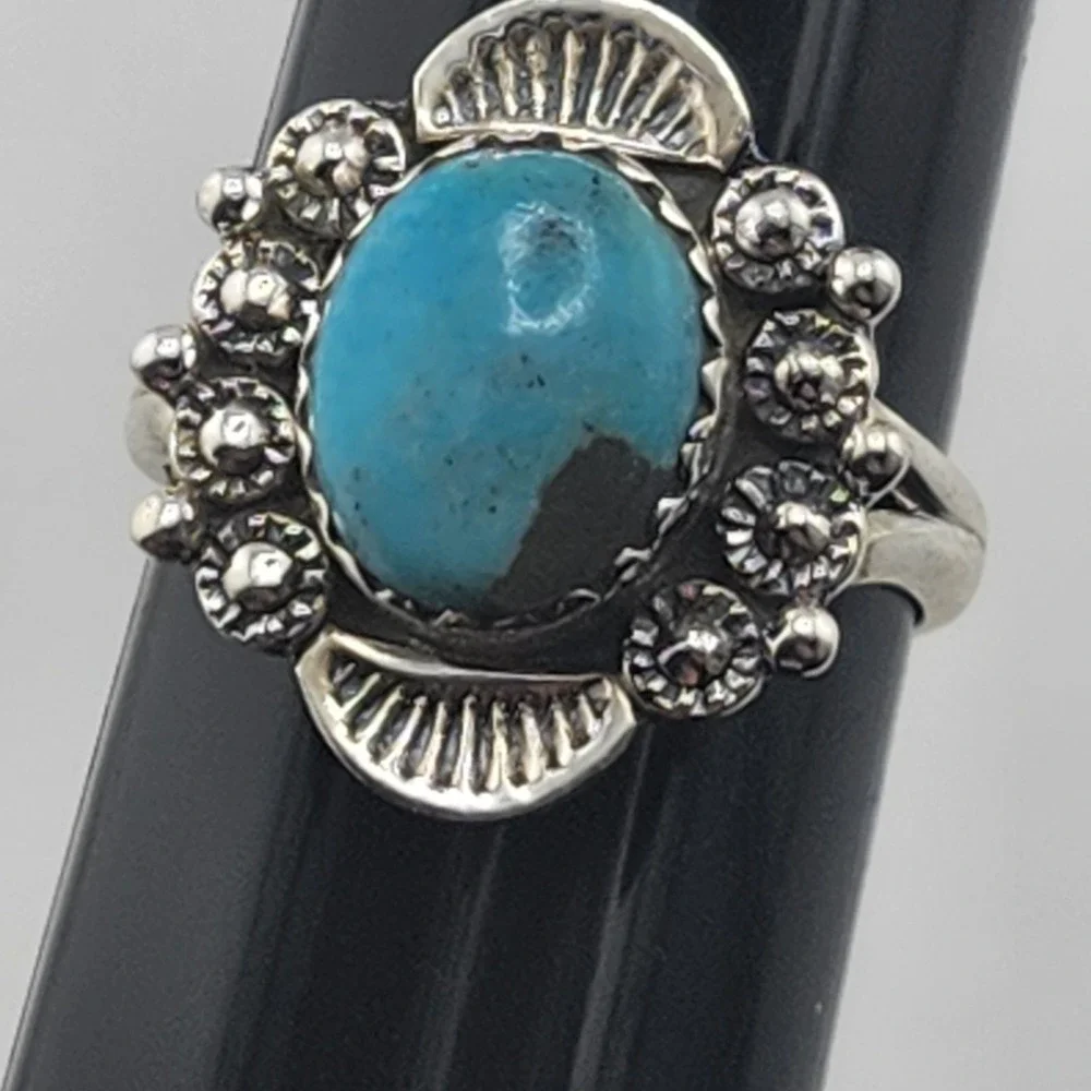 Sterling Silver 925 Kingman Turquoise Ring‎ Ssize 6.5 Southwestern Style Setting